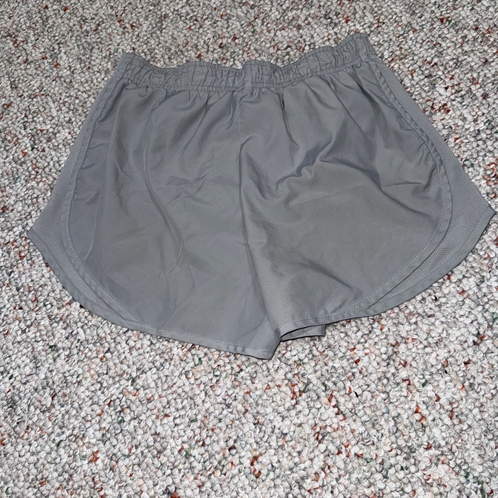 Nike Dri-FIT Tempo Running Shorts – Gray S | Built-In Liner - Picture 3 of 4
